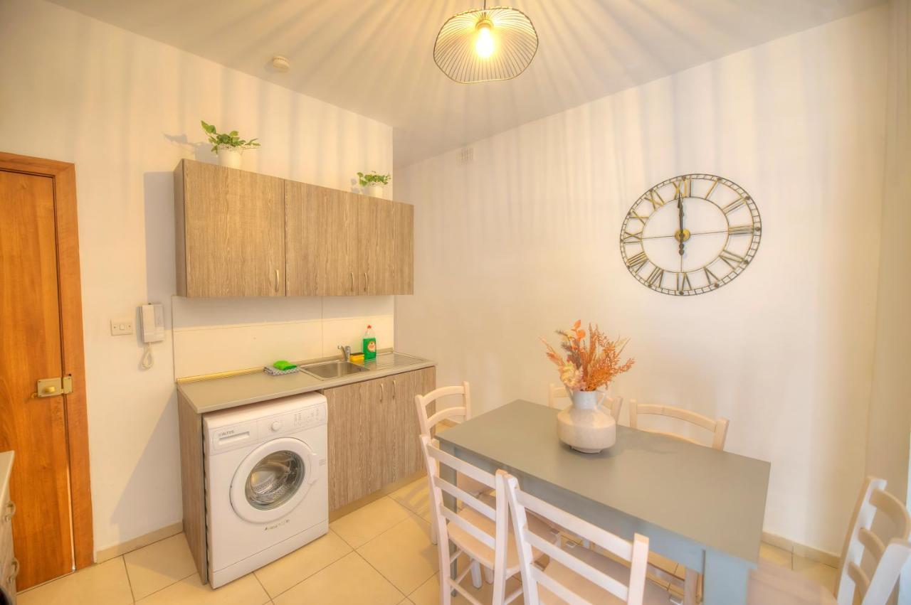 2Bedroom With Large Terrace In Paceville Jpor1-1 Saint Julian's エクステリア 写真